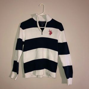 SOLD. Polo quarter zip